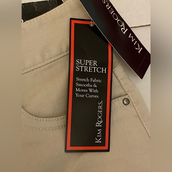 Kim Rogers size 6 women’s Super Stretch beige capri pants NEW - Picture 12 of 14